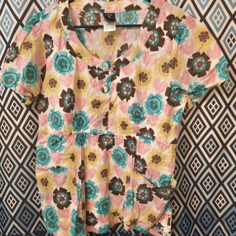 Womens xl Cherokee scrub top